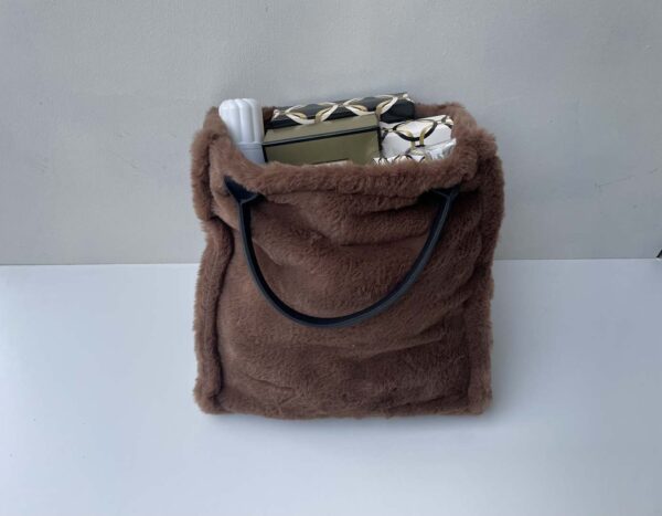 Tas